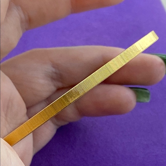 💛 Vintage Monet 22k Gold Plated Bangle Bracelet - Picture 6 of 6